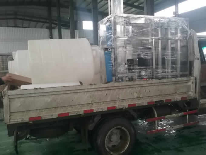 化驗(yàn)室超純水設(shè)備